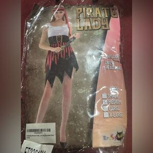 Era Spooky Women’s Pirate Costume, Size Medium